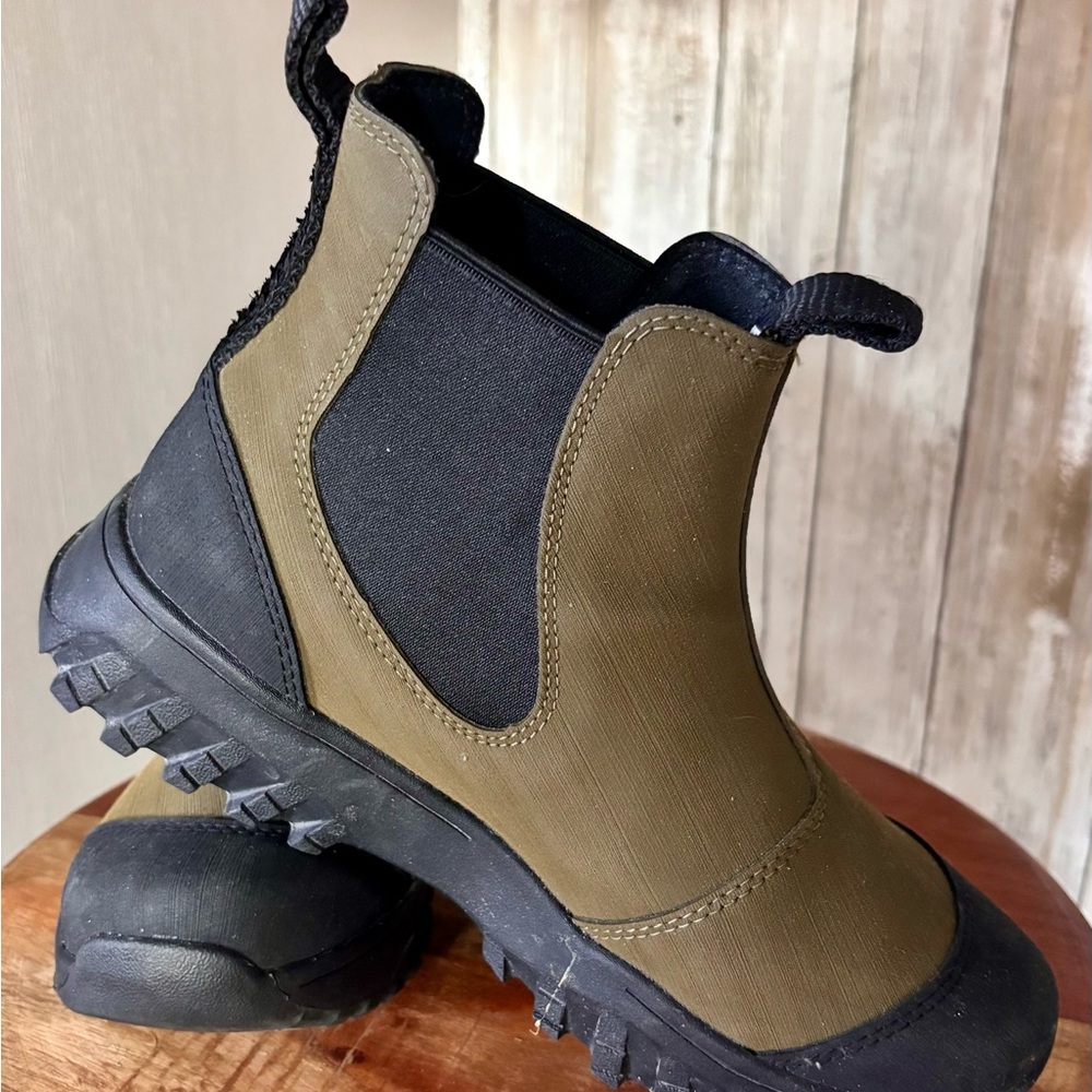 Women's Olive Green Chelsea Ankle Booties